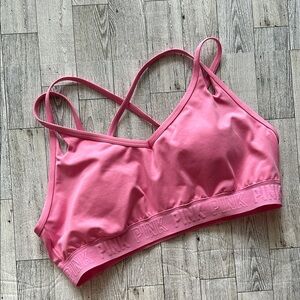 PINK active Victoria's Secret ultimate lightly lined bra size XL